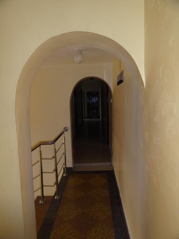 Regency Park Hotel Mombasa Exterior photo