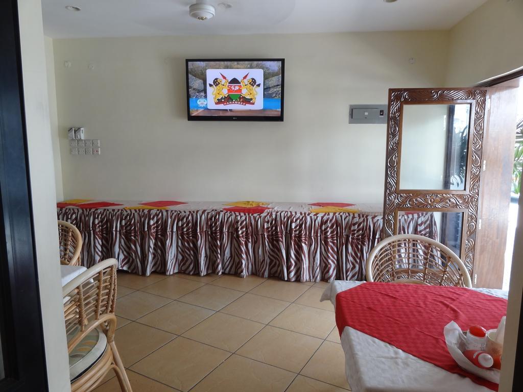 Regency Park Hotel Mombasa Exterior photo